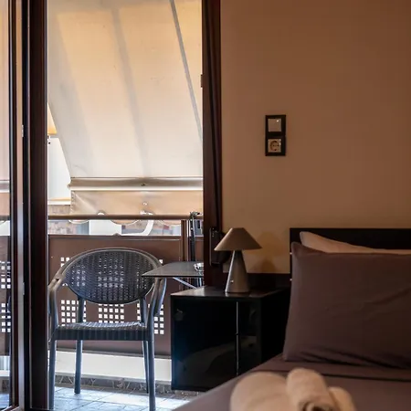Filotimo Roofgarden Brown Apartment